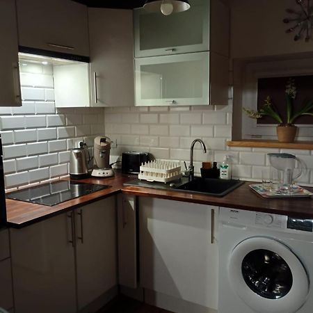 Apartament Pod Lasem Tenczynek Exterior photo
